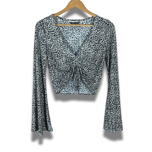 SHEIN Bell Sleeve Crop Top NWOT 8-10 - Picture 1 of 11